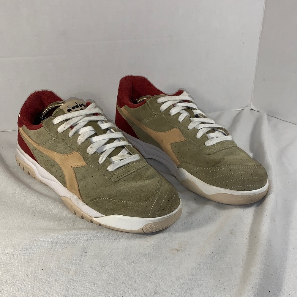 Diadora Men's Maverick’Mute-Khaki Deep Claret’ Sneakers